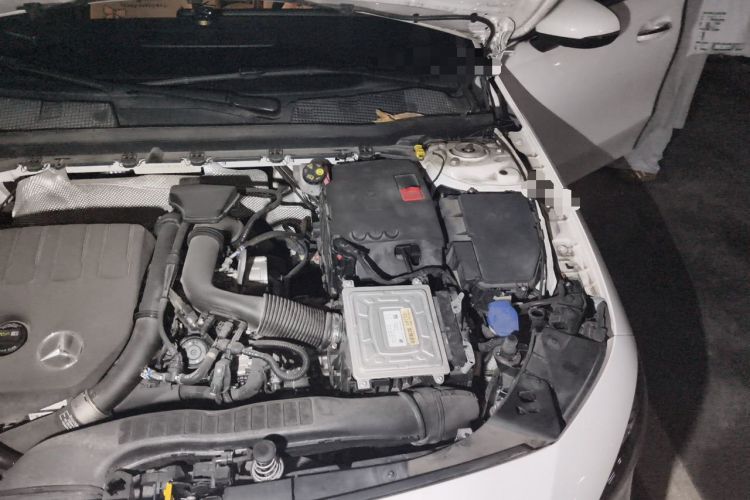 Used Mercedes-Benz A-Class 2022 A 200 L Sport Sedan Fashion Model Engine Bay Left