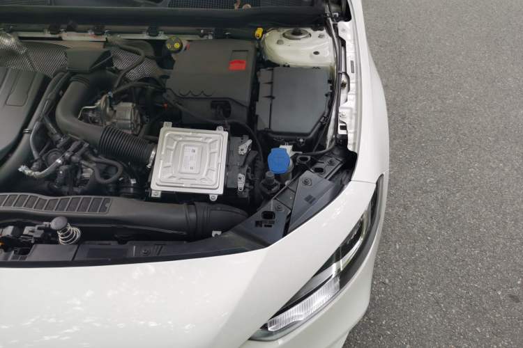 Used Mercedes-Benz A-Class 2022 A 180 L Sport Sedan Engine Bay Left