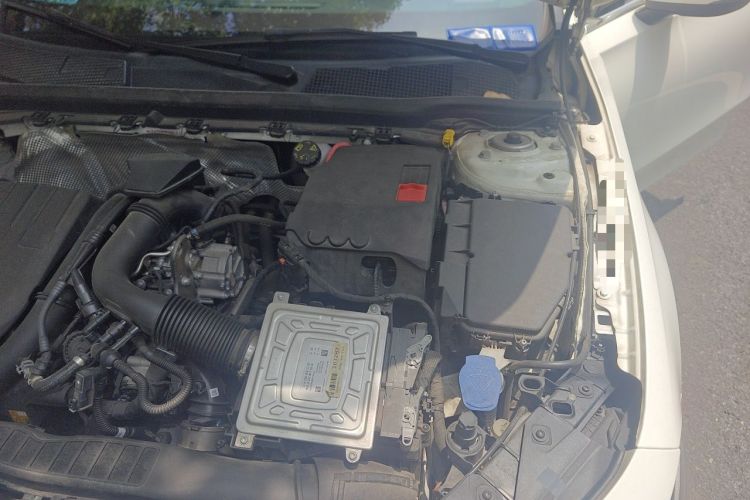 Used Mercedes-Benz A-Class 2022 Restyled A 200 L Sport Sedan Fashion Version Engine Bay Left