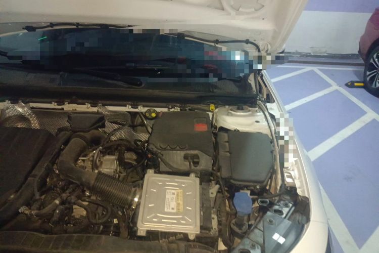 Used Mercedes-Benz A-Class 2022 Restyled A 200 L Sport Sedan Fashion Version Engine Bay Left