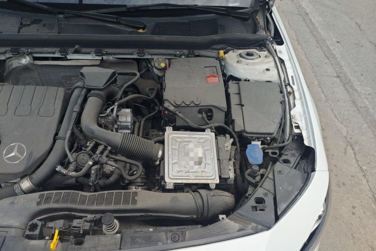 Used Mercedes-Benz A-Class 2022 Second Facelift A 200 L Sport Sedan Fashion Version Engine Bay Left
