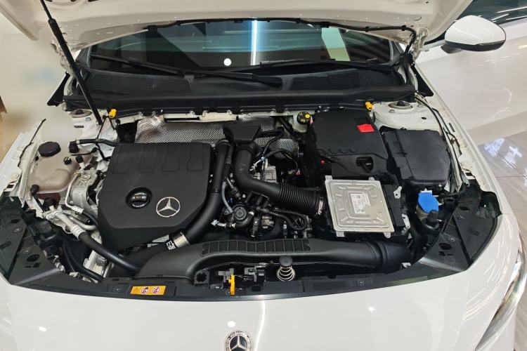 Used Mercedes-Benz A-Class 2022 Second Facelift A 200 L Sport Sedan Fashion Version Engine Bay