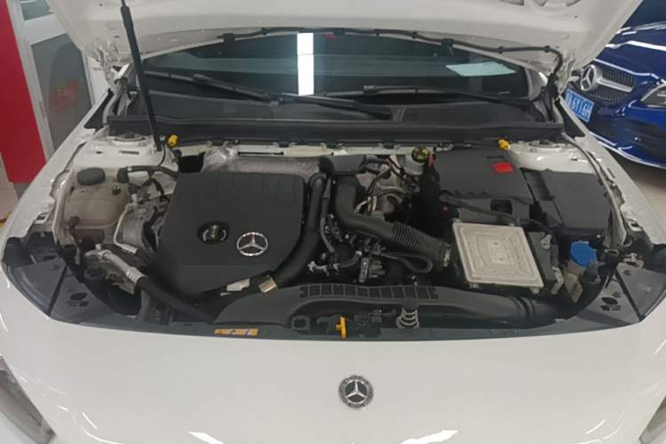 Used Mercedes-Benz A-Class 2022 Second Facelift A 200 L Sport Sedan Fashion Version Engine Bay