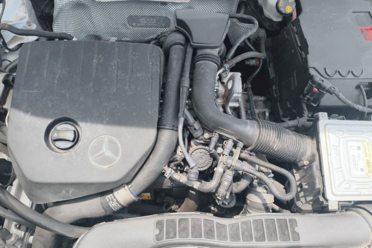 Used Mercedes-Benz A-Class 2022 Second Facelift A 200 L Sport Sedan Fashion Version Engine Bay