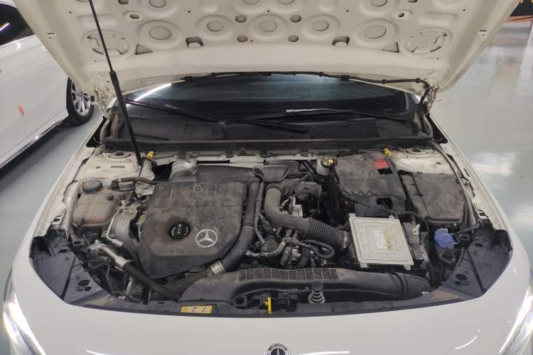 Used Mercedes-Benz A-Class 2022 Restyled A 200 L Sport Sedan Fashion Version Engine Bay