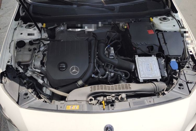 Used Mercedes-Benz A-Class 2022 Second Facelift A 200 L Sport Sedan Fashion Version Engine Bay