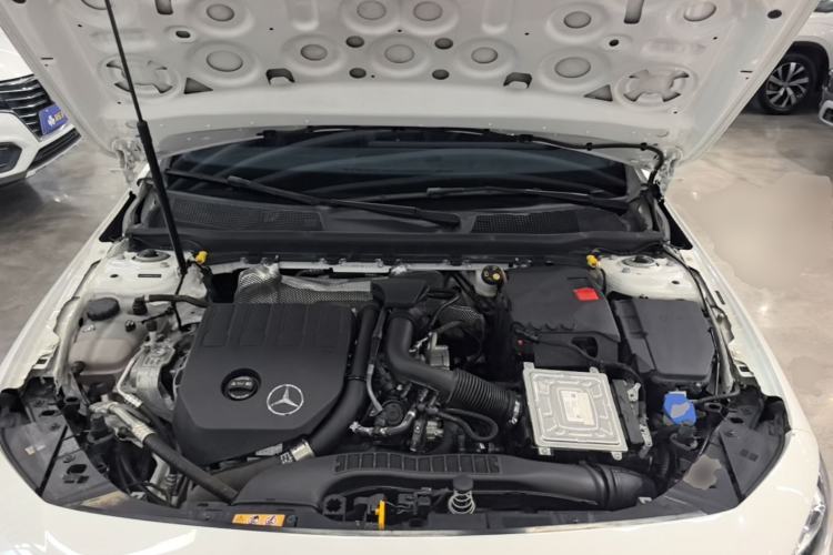 Used Mercedes-Benz A-Class 2022 Second Facelift A 200 L Sport Sedan Fashion Version Engine Bay