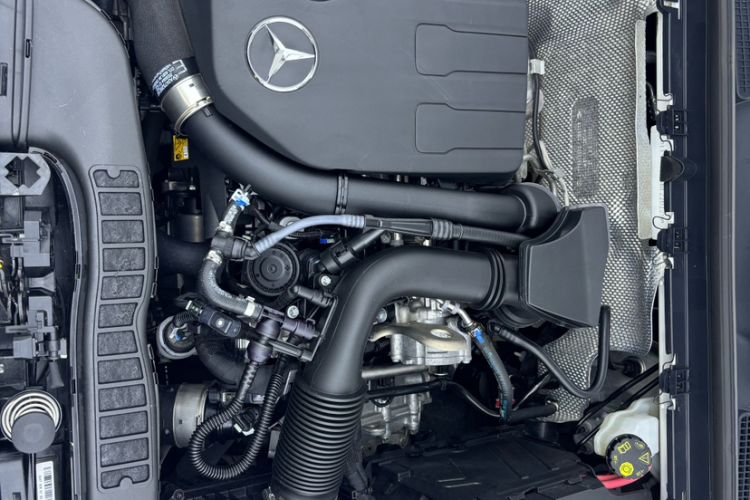 Used Mercedes-Benz A-Class 2022 Restyled A 200 L Sport Sedan Fashion Version Engine Bay