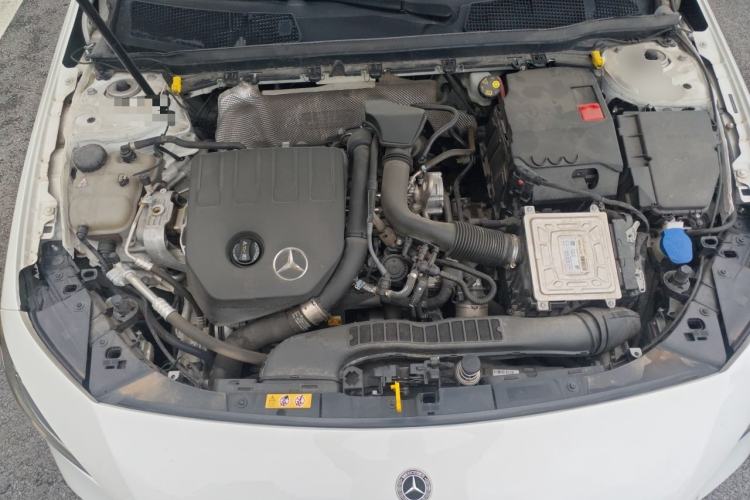 Used Mercedes-Benz A-Class 2022 Revised Version A 200 L Sport Sedan Fashionable Style Engine Bay