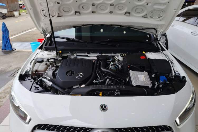 Used Mercedes-Benz A-Class 2022 Restyled A 200 L Sport Sedan Fashion Version Engine Bay