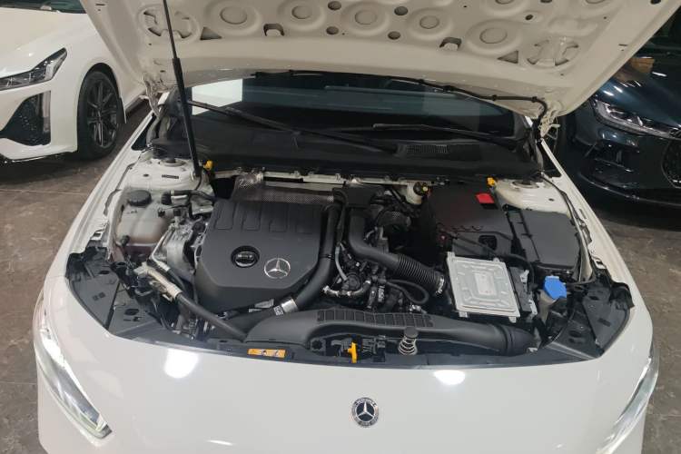 Used Mercedes-Benz A-Class 2022 Restyled A 200 L Sport Sedan Fashion Version Engine Bay