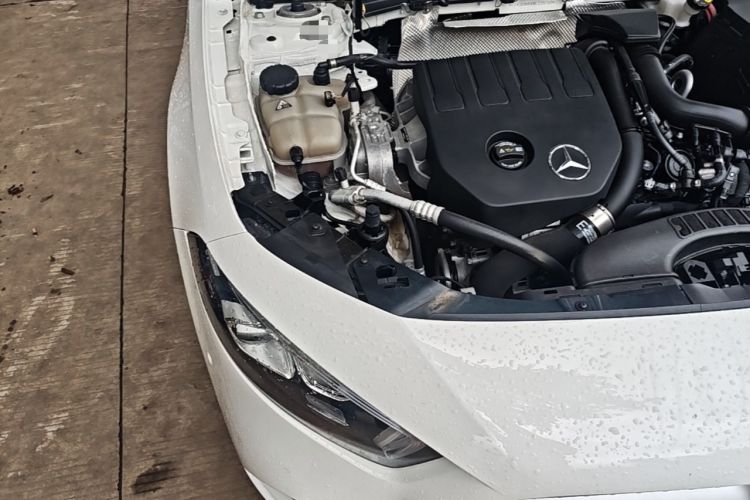 Used Mercedes-Benz A-Class 2022 Second Facelift A 200 L Sport Sedan Fashion Version Engine Bay Right