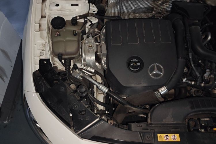 Used Mercedes-Benz A-Class 2022 A 200 L Sport Sedan Fashion Model Engine Bay Right