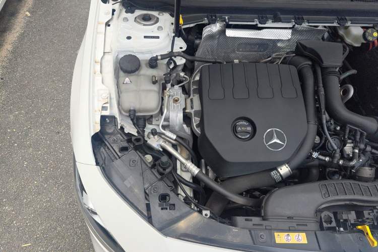 Used Mercedes-Benz A-Class 2022 Restyled A 200 L Sport Sedan Fashion Version Engine Bay Right