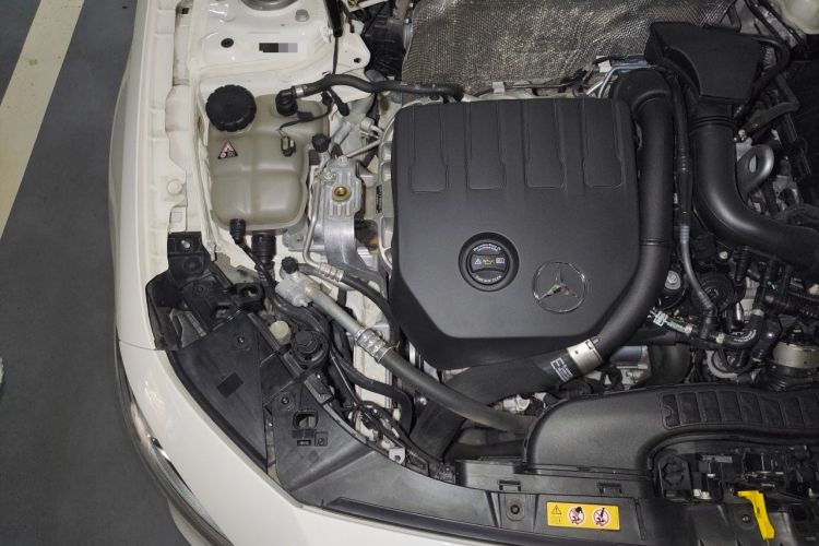Used Mercedes-Benz A-Class 2022 A 200 Fashion Model Engine Bay Right