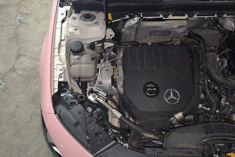 Used Mercedes-Benz A-Class 2022 Second Facelift A 200 L Sport Sedan Fashion Version Engine Bay Right