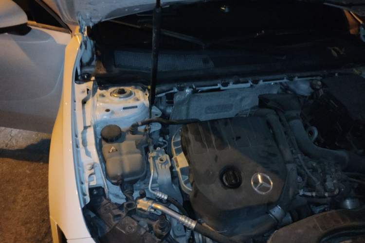 Used Mercedes-Benz A-Class 2022 A 180 L Engine Bay Right