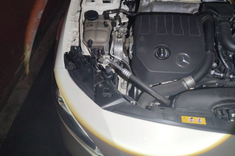 Used Mercedes-Benz A-Class 2022 Second Facelift A 200 L Sport Sedan Fashion Version Engine Bay Right