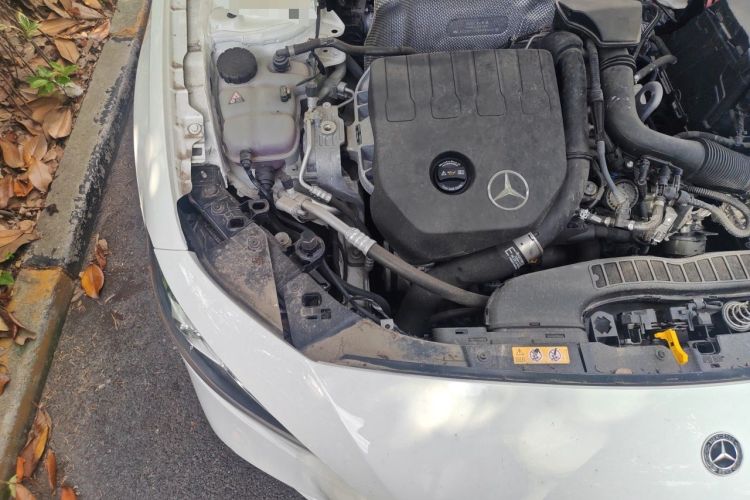 Used Mercedes-Benz A-Class 2022 Second Facelift A 200 L Sport Sedan Fashion Version Engine Bay Right