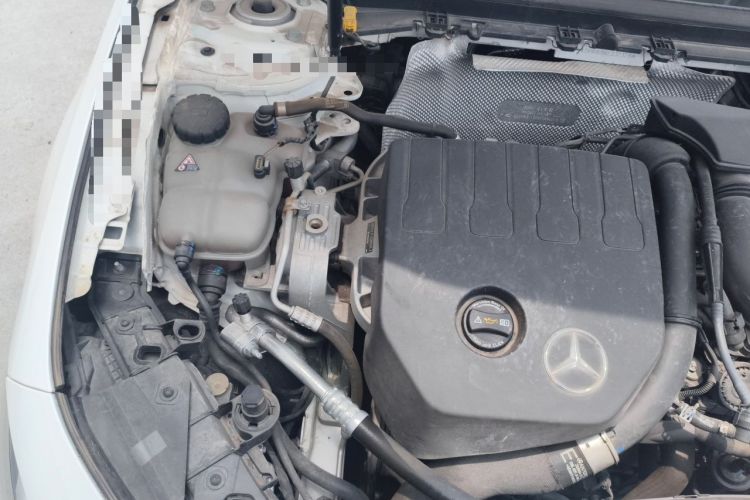 Used Mercedes-Benz A-Class 2022 Second Facelift A 200 L Sport Sedan Fashion Version Engine Bay Right