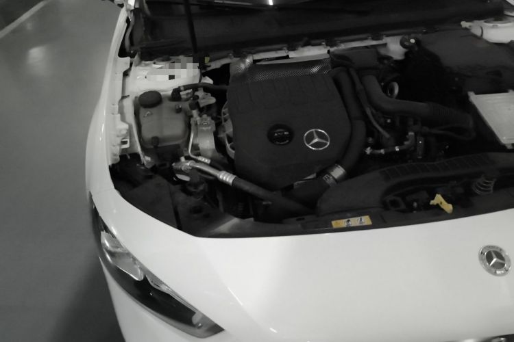 Used Mercedes-Benz A-Class 2022 Revised Version A 200 L Sport Sedan Fashionable Style Engine Bay Right