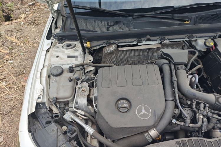 Used Mercedes-Benz A-Class 2022 Second Facelift A 200 L Sport Sedan Fashion Version Engine Bay Right