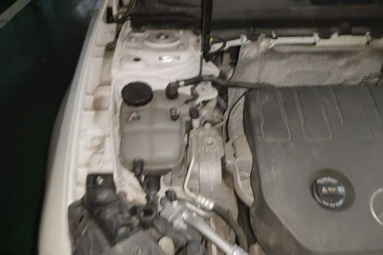 Used Mercedes-Benz A-Class 2022 A 180 L Sport Sedan Engine Bay Right