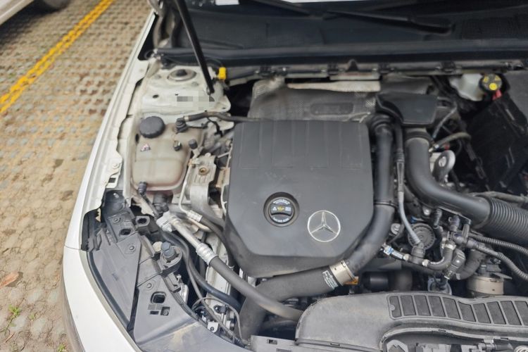 Used Mercedes-Benz A-Class 2022 Restyled A 200 L Sport Sedan Fashion Version Engine Bay Right
