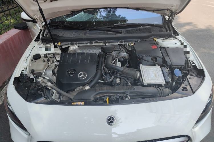 Used Mercedes-Benz A-Class 2022 Second Facelift A 200 L Sport Sedan Fashion Version Engine Bay