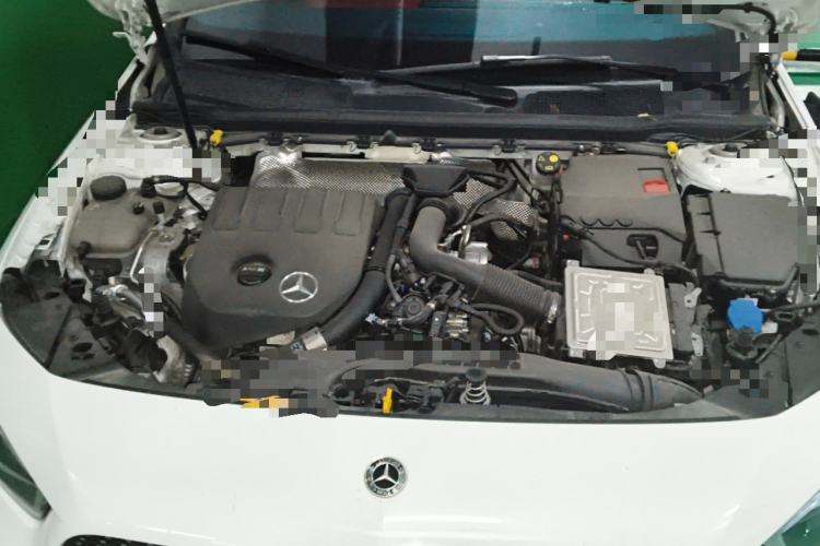 Used Mercedes-Benz A-Class 2022 Revised Version A 200 L Sport Sedan Fashionable Style Engine Bay