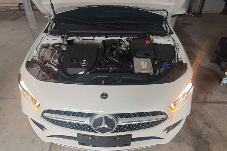 Used Mercedes-Benz A-Class 2022 Restyled A 200 L Sport Sedan Fashion Version Engine Bay