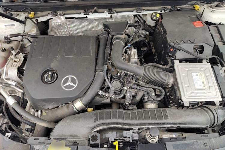 Used Mercedes-Benz A-Class 2022 Second Facelift A 200 L Sport Sedan Fashion Version Engine Bay