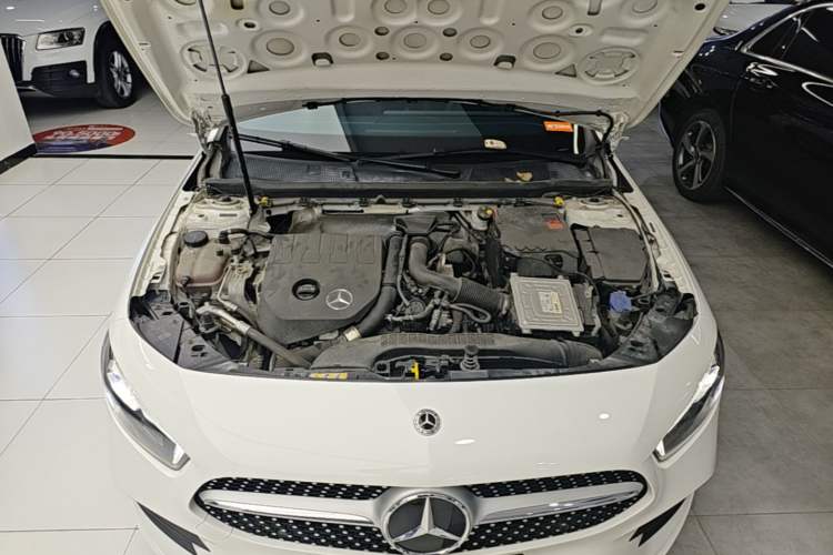 Used Mercedes-Benz A-Class 2022 Restyled A 200 L Sport Sedan Fashion Version Engine Bay