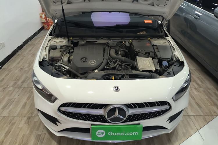 Used Mercedes-Benz A-Class 2022 Revised Version A 200 L Sport Sedan Fashionable Style Engine Bay