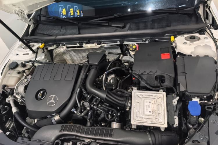 Used Mercedes-Benz A-Class 2022 Second Facelift A 200 L Sport Sedan Fashion Version Engine Bay