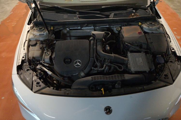 Used Mercedes-Benz A-Class 2022 Second Facelift A 200 L Sport Sedan Fashion Version Engine Bay