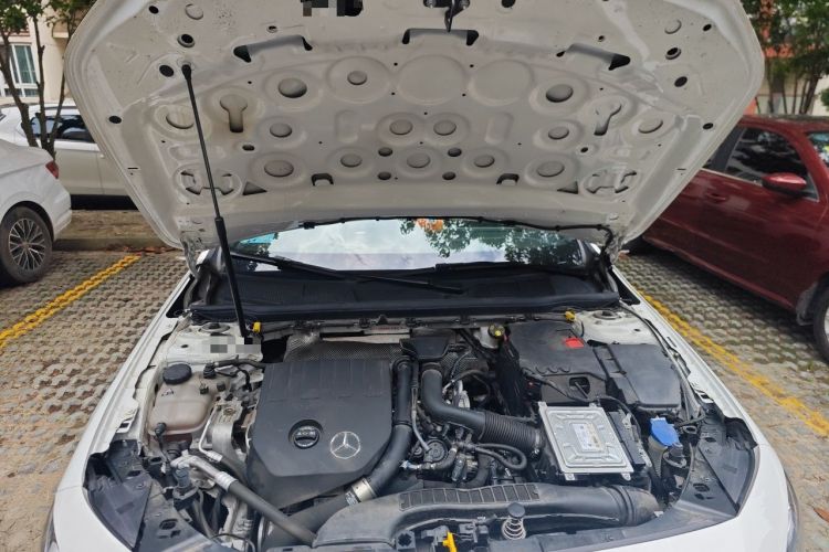 Used Mercedes-Benz A-Class 2022 Restyled A 200 L Sport Sedan Fashion Version Engine Bay