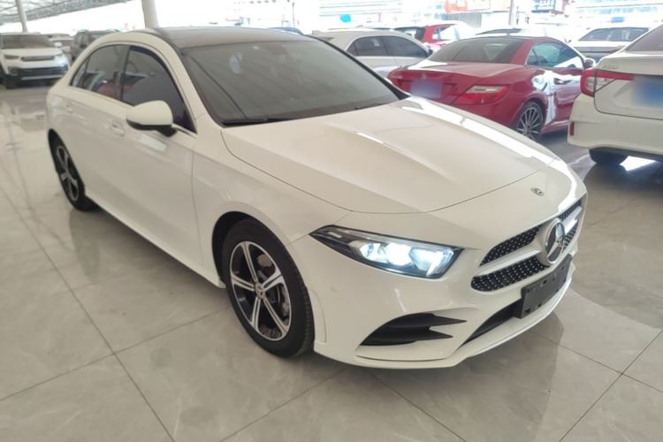 Used Mercedes-Benz A-Class 2022 Revised Version A 200 L Sport Sedan Fashionable Style Exterior 1