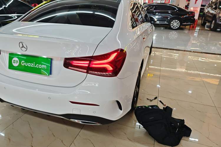 Used Mercedes-Benz A-Class 2022 Revised Version A 200 L Sport Sedan Fashionable Style Exterior 1
