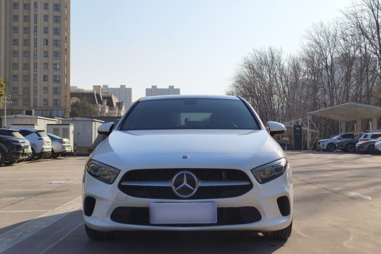 Used Mercedes-Benz A-Class 2022 Revised A 200 Dynamic Edition Exterior 1