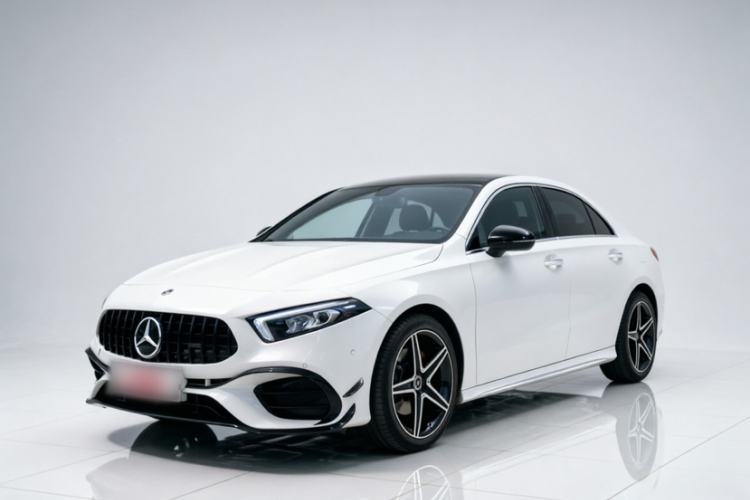 Used Mercedes-Benz A-Class 2022 Second Facelift A 200 L Sport Sedan Fashion Version Exterior 1