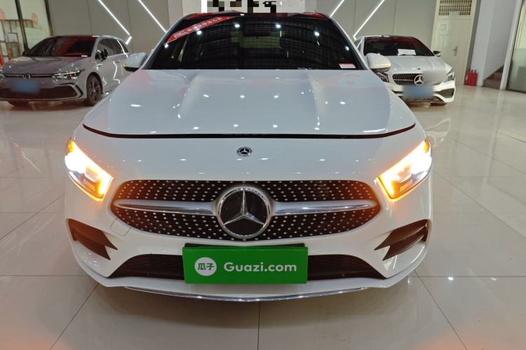 Used Mercedes-Benz A-Class 2022 Revised Version A 200 L Sport Sedan Fashionable Style Exterior 1