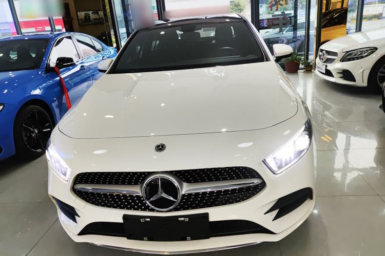 Used Mercedes-Benz A-Class 2022 Revised Version A 200 L Sport Sedan Fashionable Style Exterior 1
