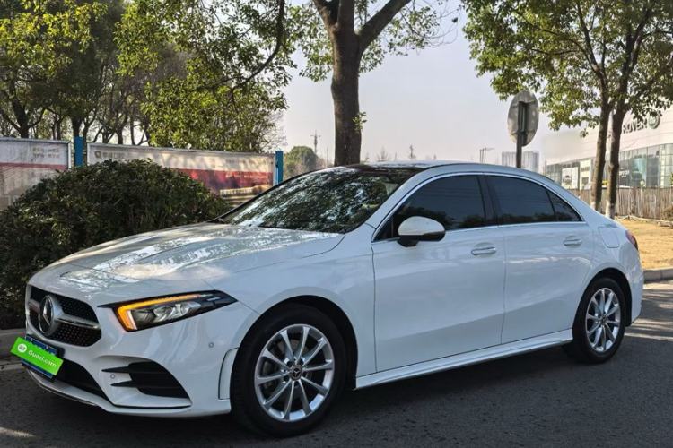 Used Mercedes-Benz A-Class 2022 Restyled A 200 L Sport Sedan Fashion Version Exterior 10