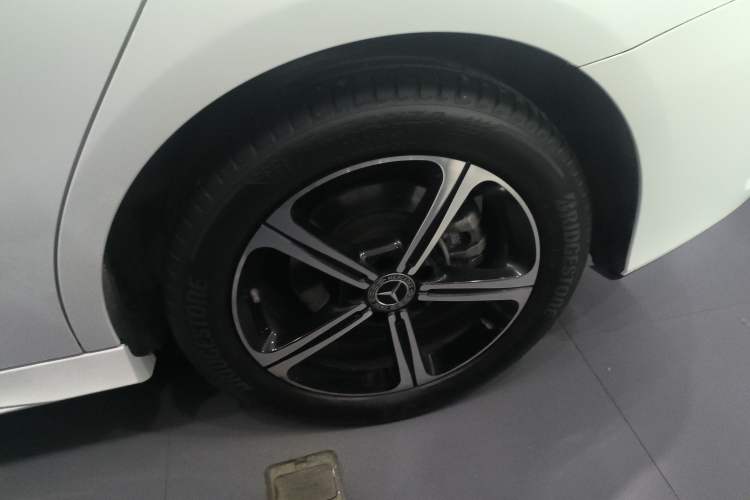 Used Mercedes-Benz A-Class 2022 Revised Version A 200 L Sport Sedan Fashionable Style Exterior 2