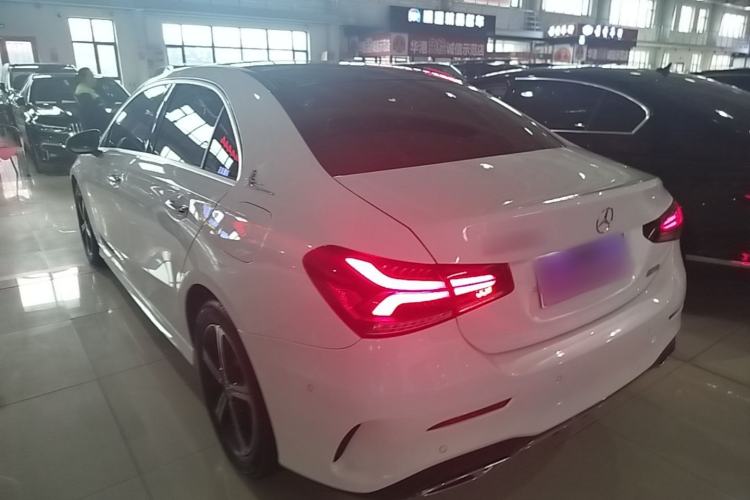 Used Mercedes-Benz A-Class 2022 Revised Version A 200 L Sport Sedan Fashionable Style Exterior 2
