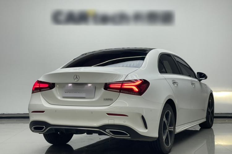 Used Mercedes-Benz A-Class 2022 Revised Version A 200 L Sport Sedan Fashionable Style Exterior 2