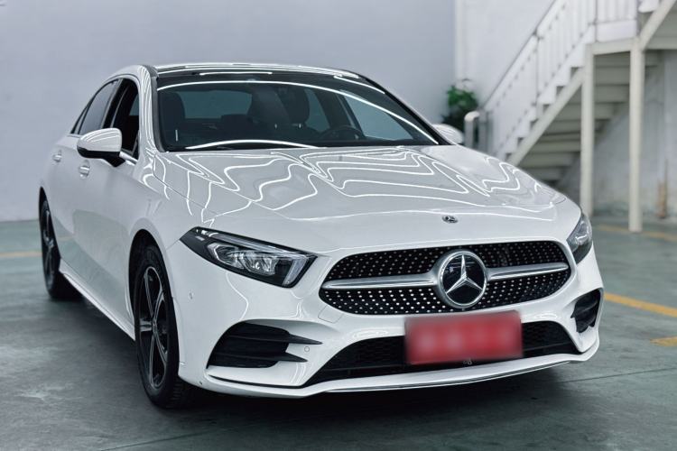 Used Mercedes-Benz A-Class 2022 Revised Version A 200 L Sport Sedan Fashionable Style Exterior 2