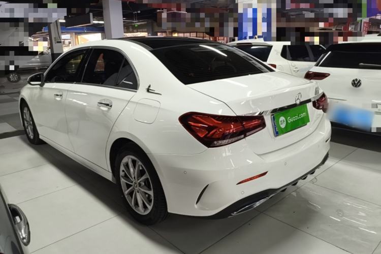 Used Mercedes-Benz A-Class 2022 Restyled A 200 L Sport Sedan Fashion Version Exterior 2
