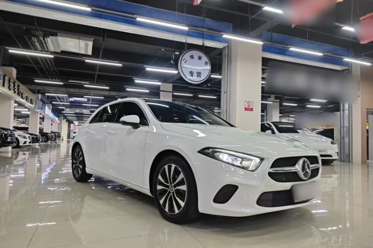 Used Mercedes-Benz A-Class 2022 Revised A 200 Dynamic Edition Exterior 2